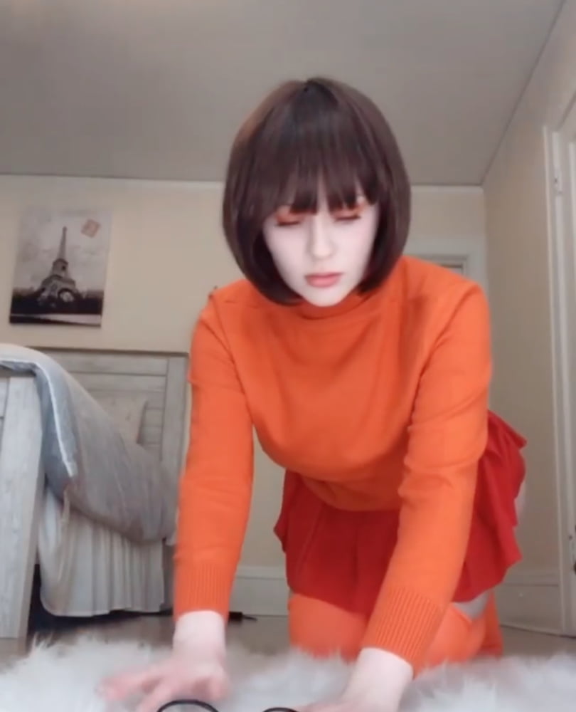 Velma cosplay jupe flexible orange chaussettes culotte jambes cul
 #97417976