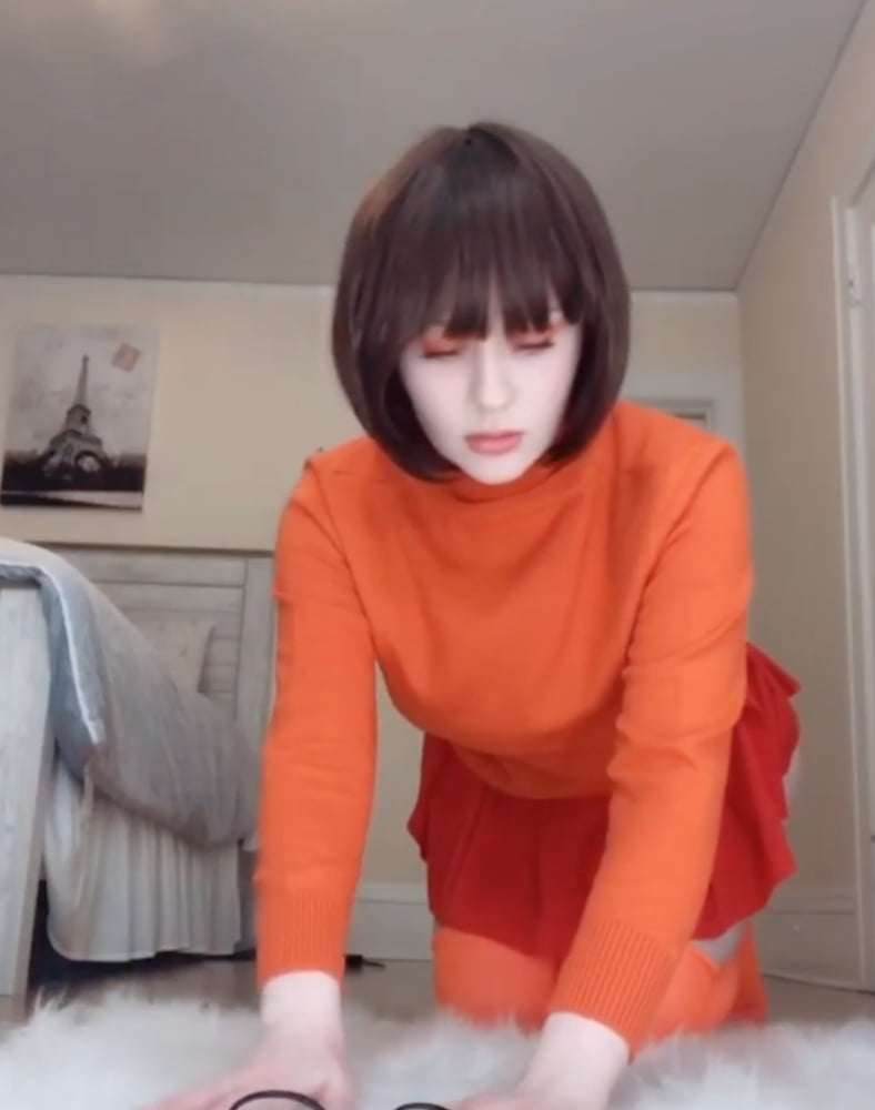 VELMA COSPLAY flexible skirt orange socks panties legs ass #97418007