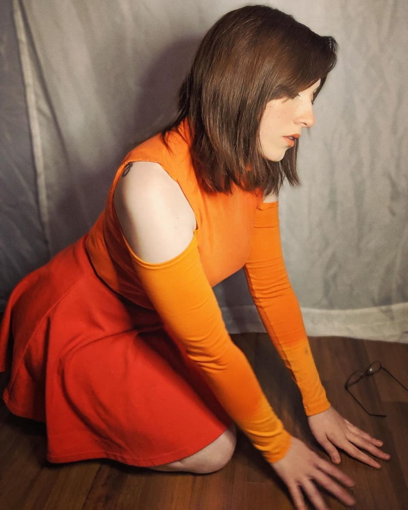 VELMA COSPLAY flexible skirt orange socks panties legs ass #97418232