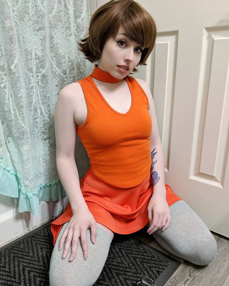 Velma cosplay jupe flexible orange chaussettes culotte jambes cul
 #97418349