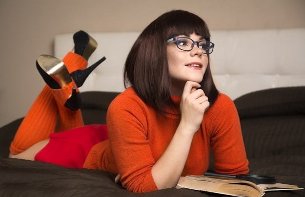 Velma cosplay flessibile gonna arancione calze mutandine gambe culo
 #97418353