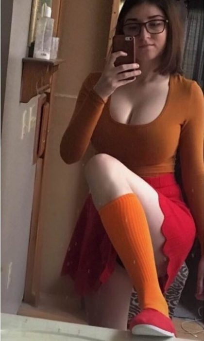 Velma cosplay jupe flexible orange chaussettes culotte jambes cul
 #97418355