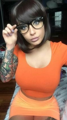 Velma cosplay jupe flexible orange chaussettes culotte jambes cul
 #97418464