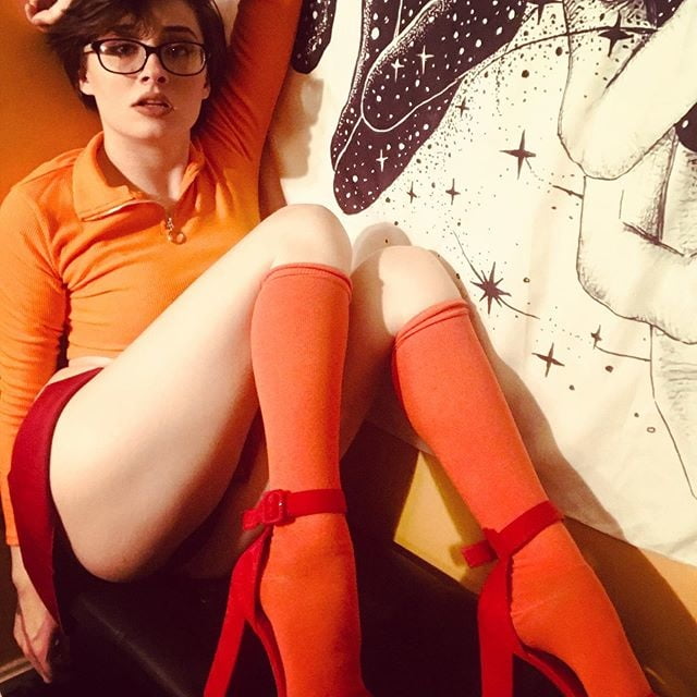 Velma cosplay jupe flexible orange chaussettes culotte jambes cul
 #97418504