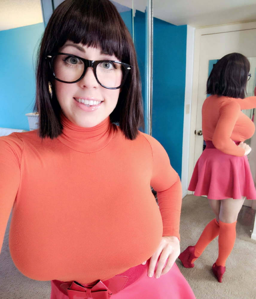 Velma cosplay flessibile gonna arancione calze mutandine gambe culo
 #97418756