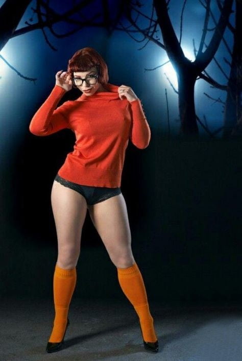 Velma cosplay flessibile gonna arancione calze mutandine gambe culo
 #97418837