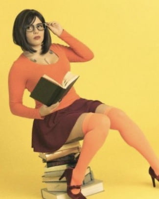 Velma cosplay flessibile gonna arancione calze mutandine gambe culo
 #97419080