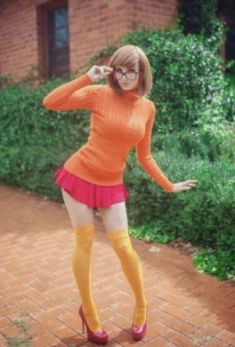 Velma cosplay flessibile gonna arancione calze mutandine gambe culo
 #97419084