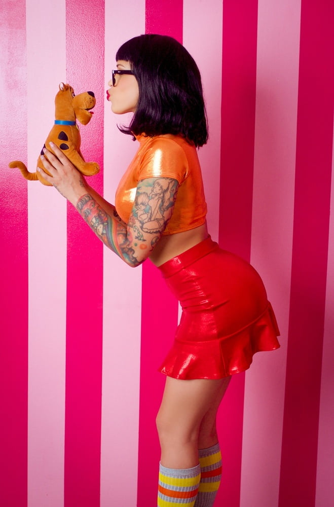Velma cosplay flessibile gonna arancione calze mutandine gambe culo
 #97419217