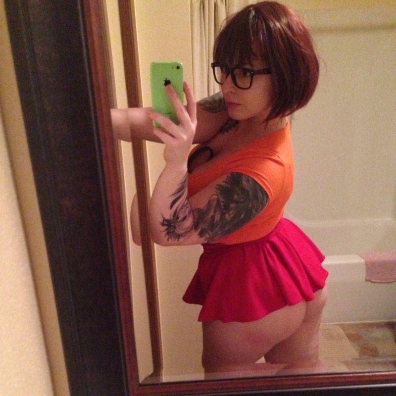 Velma cosplay flessibile gonna arancione calze mutandine gambe culo
 #97419304