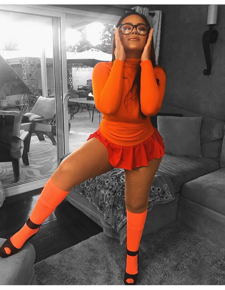 Velma cosplay jupe flexible orange chaussettes culotte jambes cul
 #97419376