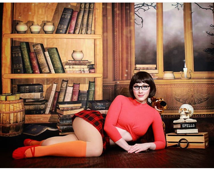 Velma cosplay flessibile gonna arancione calze mutandine gambe culo
 #97419380
