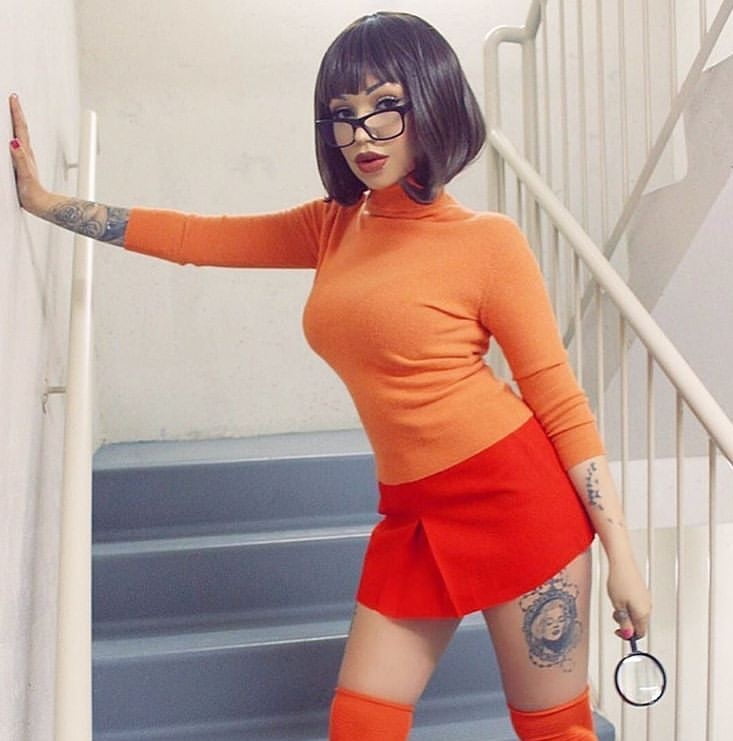 Velma cosplay flessibile gonna arancione calze mutandine gambe culo
 #97419388