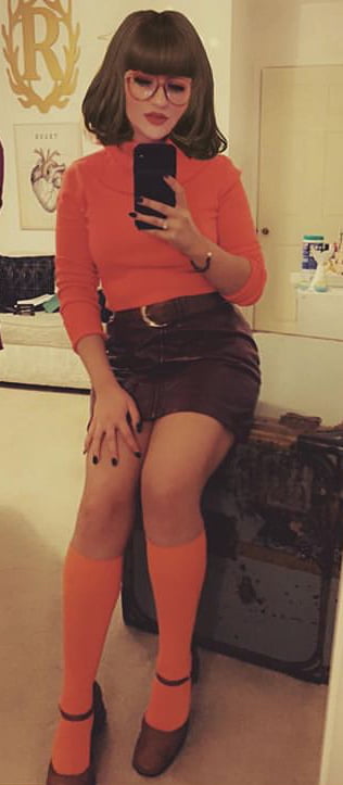 Velma cosplay jupe flexible orange chaussettes culotte jambes cul
 #97419441