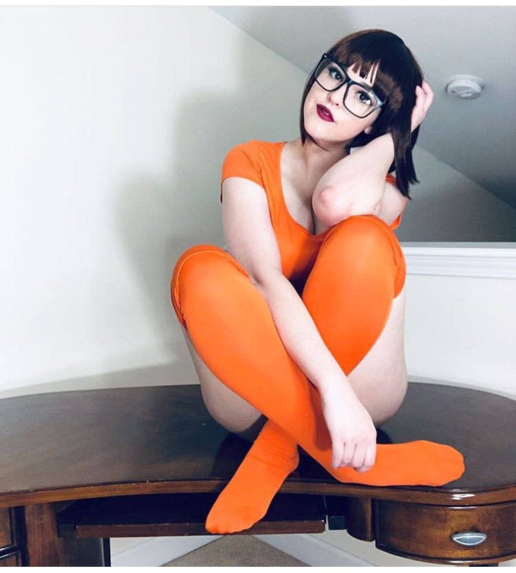 Velma cosplay jupe flexible orange chaussettes culotte jambes cul
 #97419457