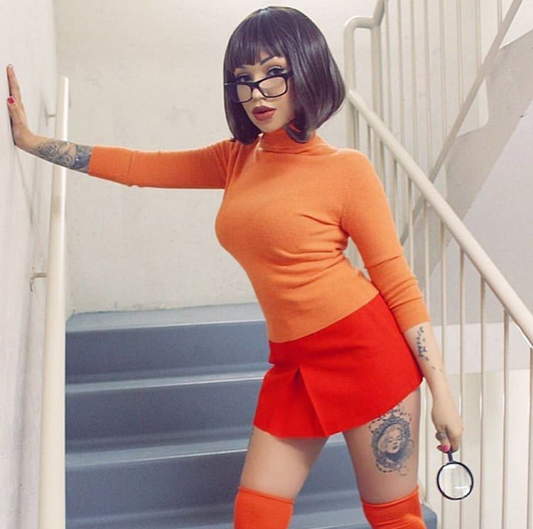Velma cosplay flessibile gonna arancione calze mutandine gambe culo
 #97419461