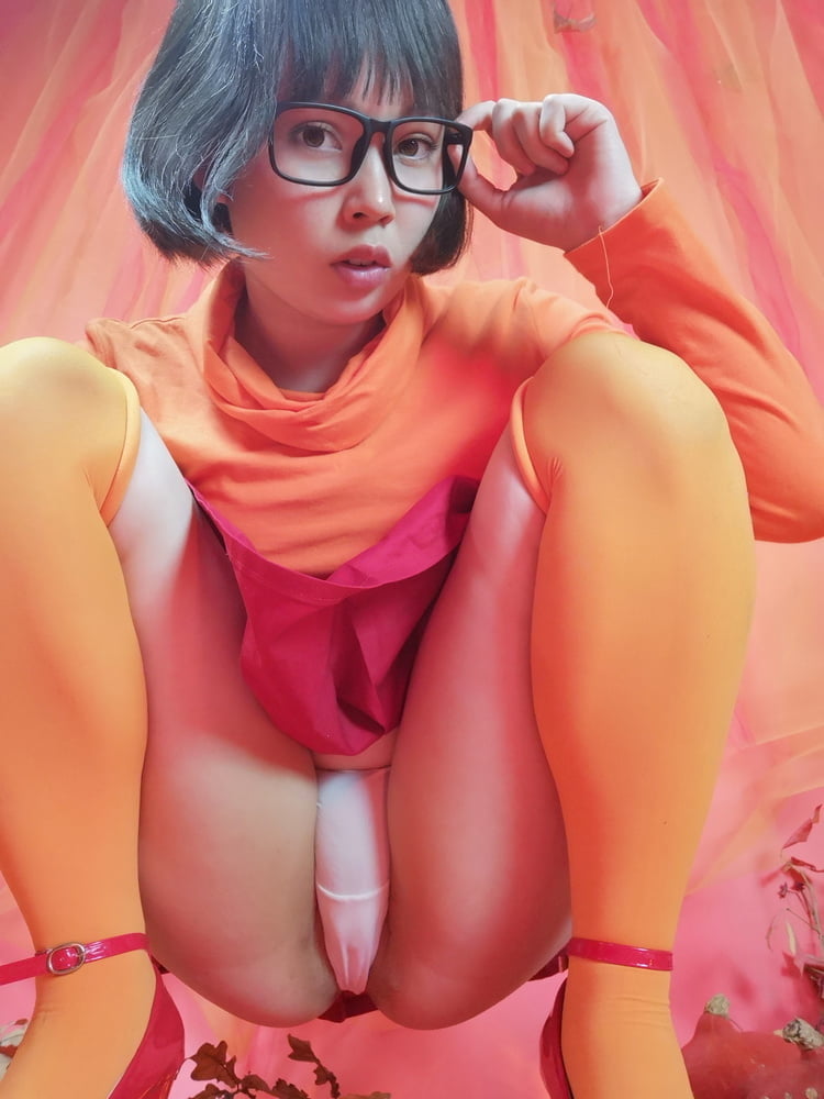 Velma cosplay jupe flexible orange chaussettes culotte jambes cul
 #97419505
