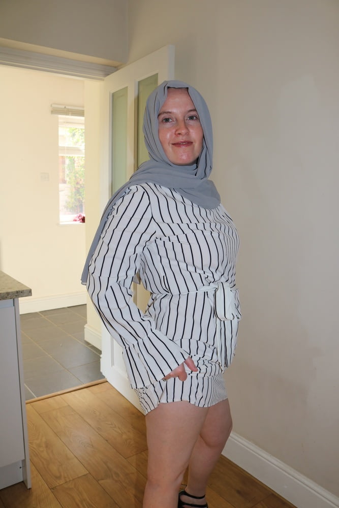 British wife in Hijab Abaya and Heels #106909677