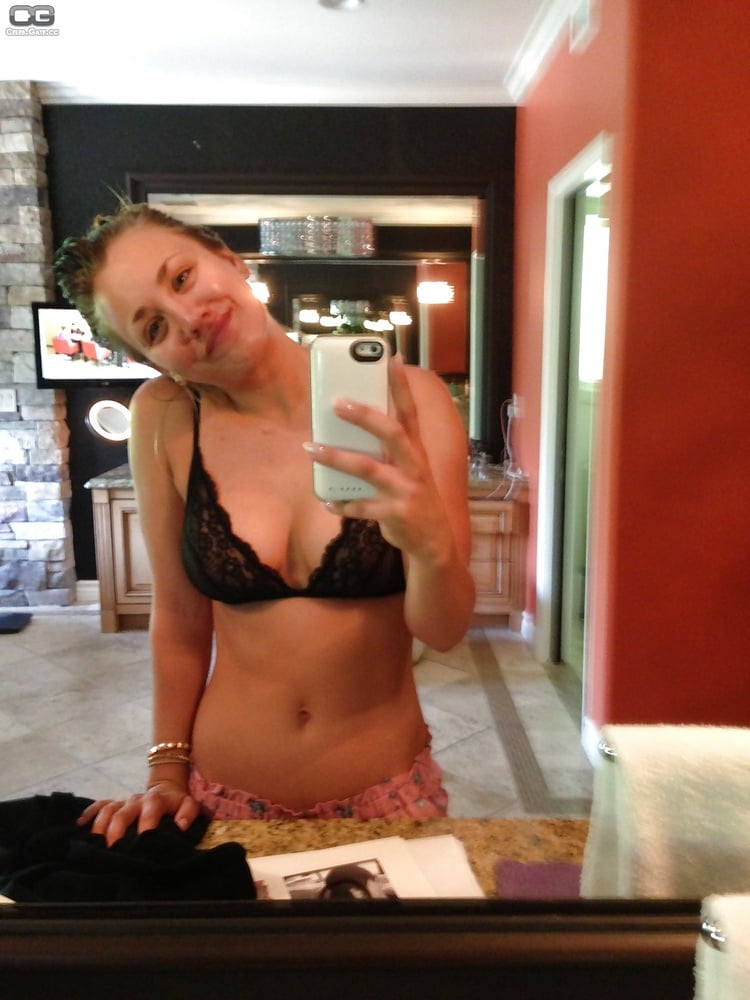 nylonfootlover77 big bang #94204972