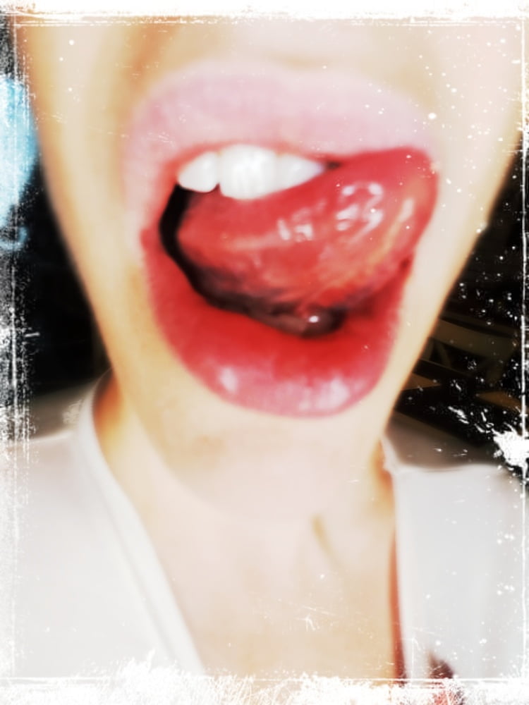 Juste me, mi coño, mi culo, mi cuerpo, mis tetas, mi pie
 #106705358