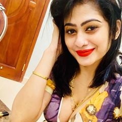 Piumi hansamali
 #104854884