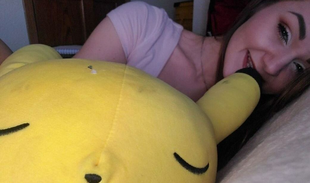 Whitney Wisconsin nackt #108607243