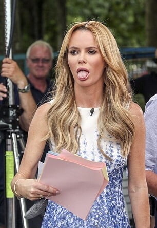 El banco de pajas de la colección milf
 #105519780