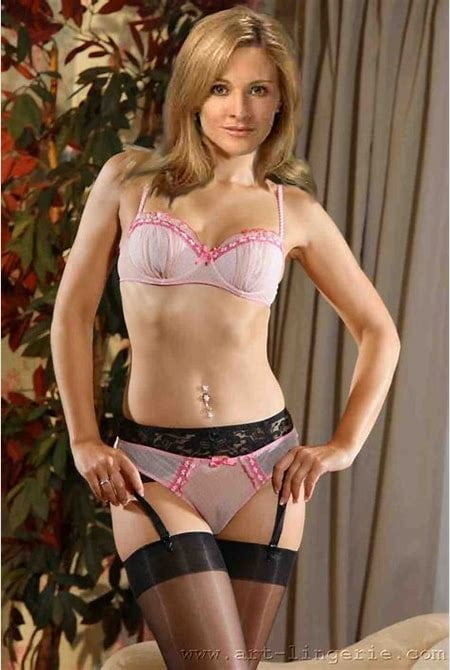 El banco de pajas de la colección milf
 #105520156