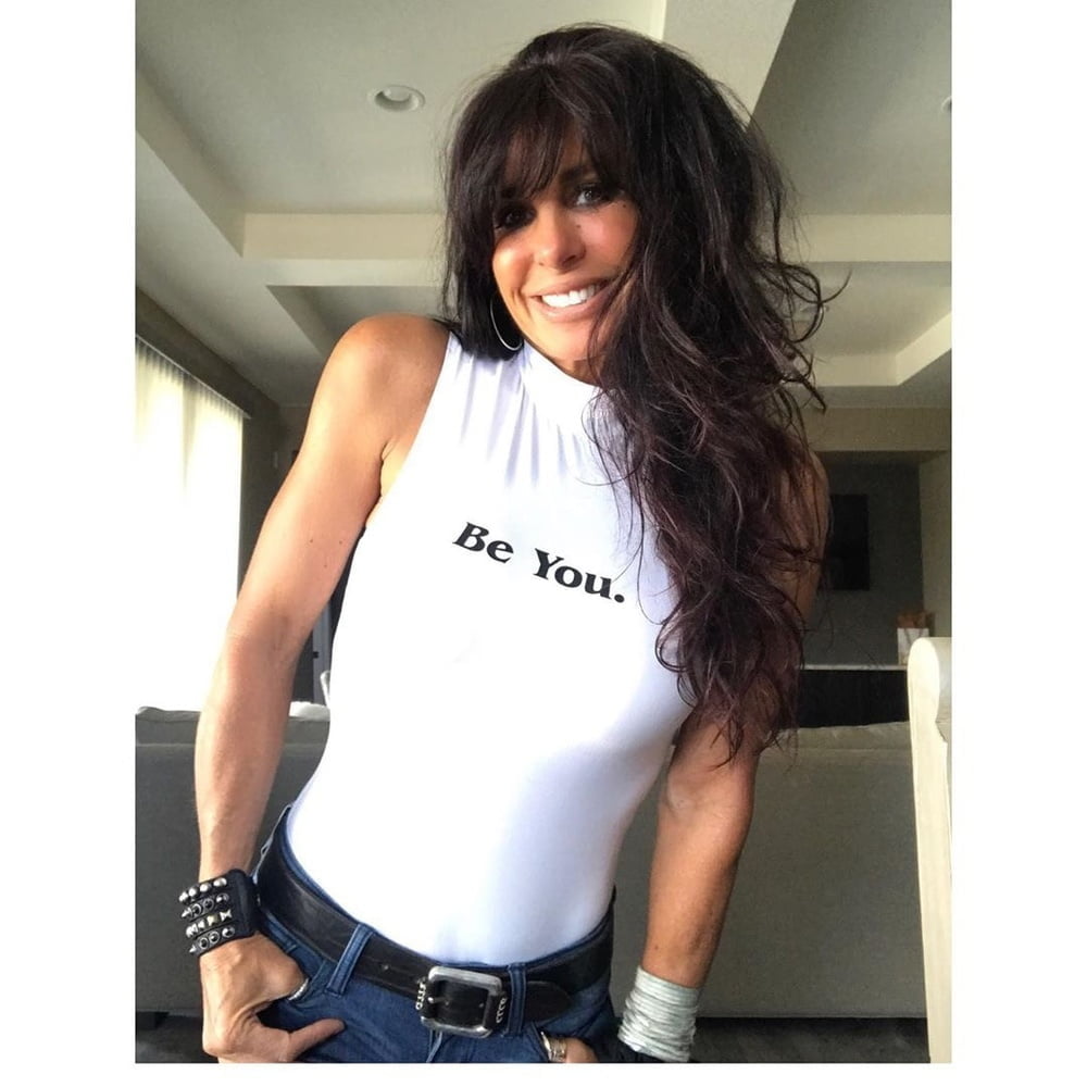 El banco de pajas de la colección milf
 #105520302