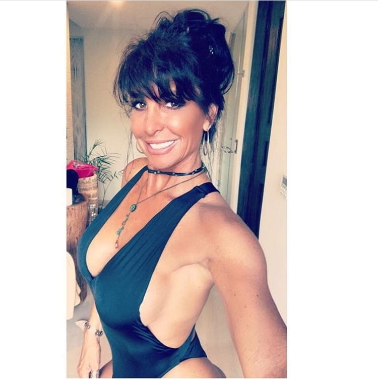 El banco de pajas de la colección milf
 #105520330