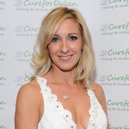 El banco de pajas de la colección milf
 #105520480