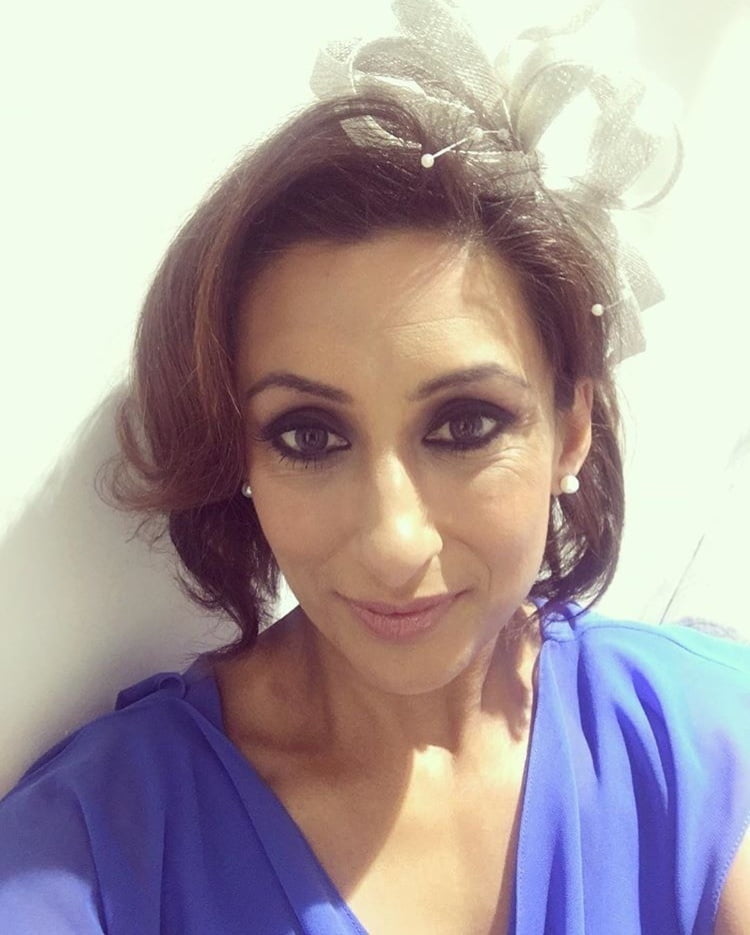 El banco de pajas de la colección milf
 #105520654