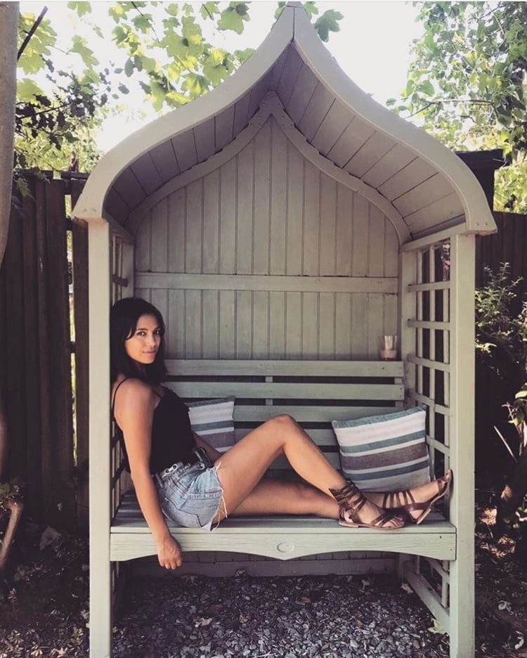 El banco de pajas de la colección milf
 #105520678