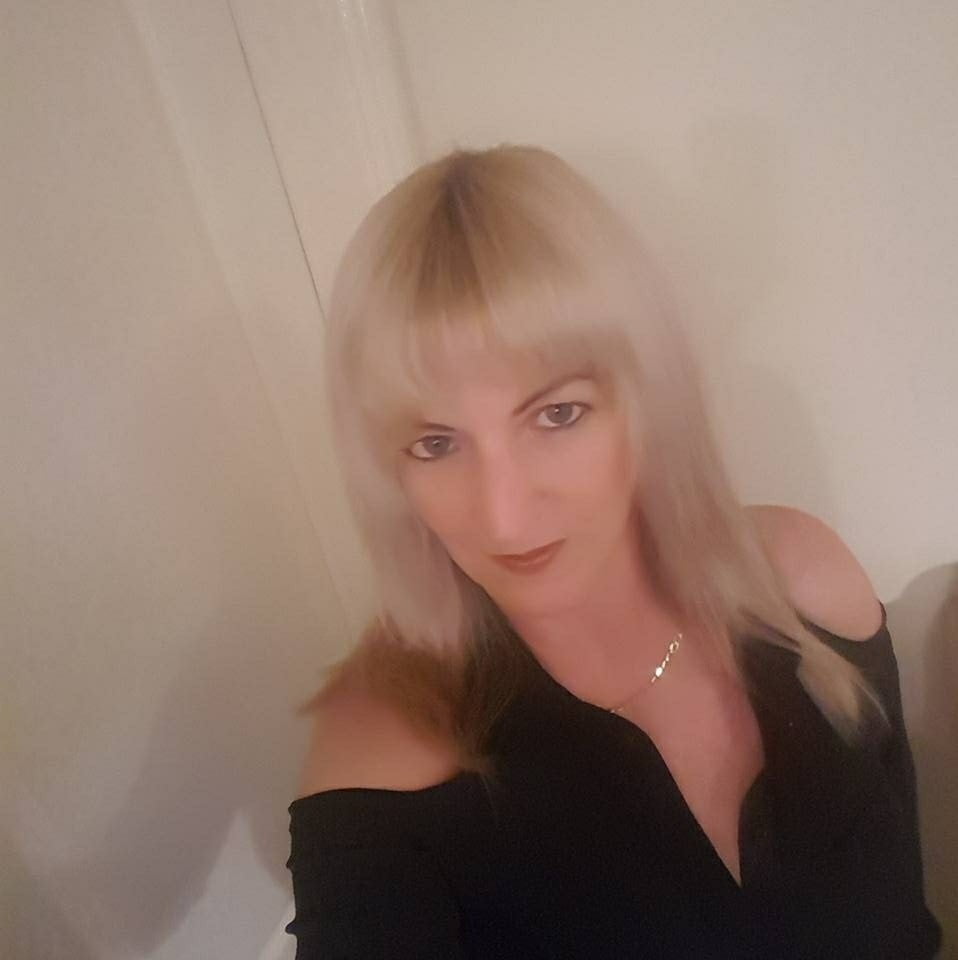 El banco de pajas de la colección milf
 #105521266