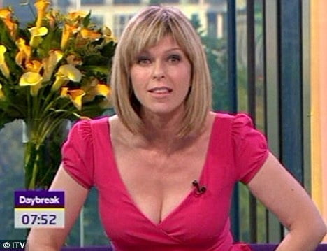 El banco de pajas de la colección milf
 #105521499