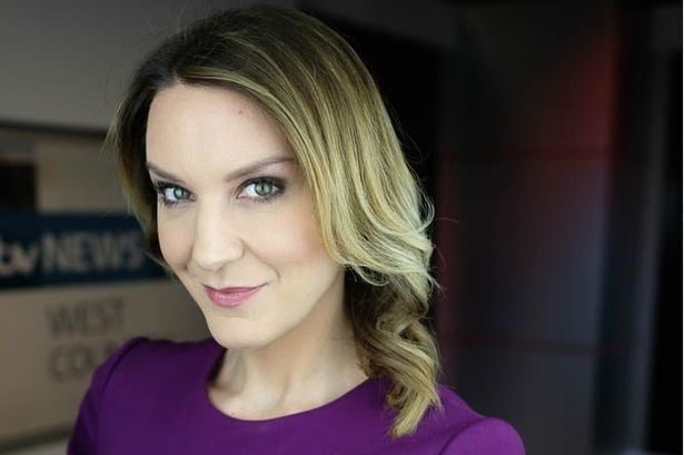 El banco de pajas de la colección milf
 #105522207