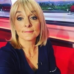 El banco de pajas de la colección milf
 #105522452