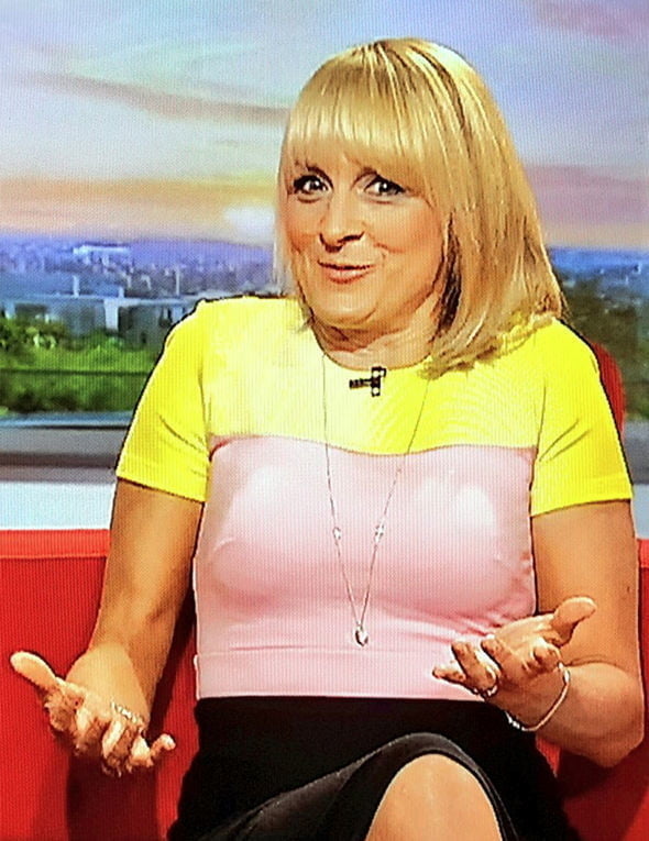 El banco de pajas de la colección milf
 #105522525