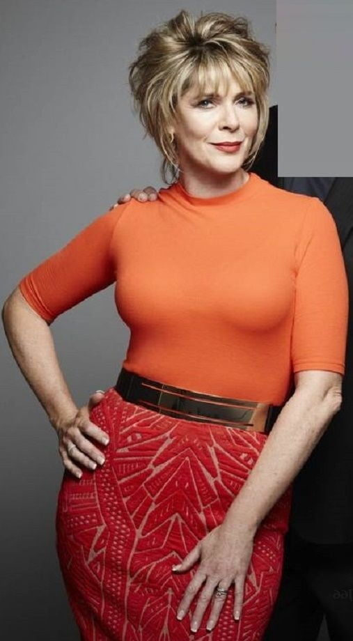 El banco de pajas de la colección milf
 #105522626