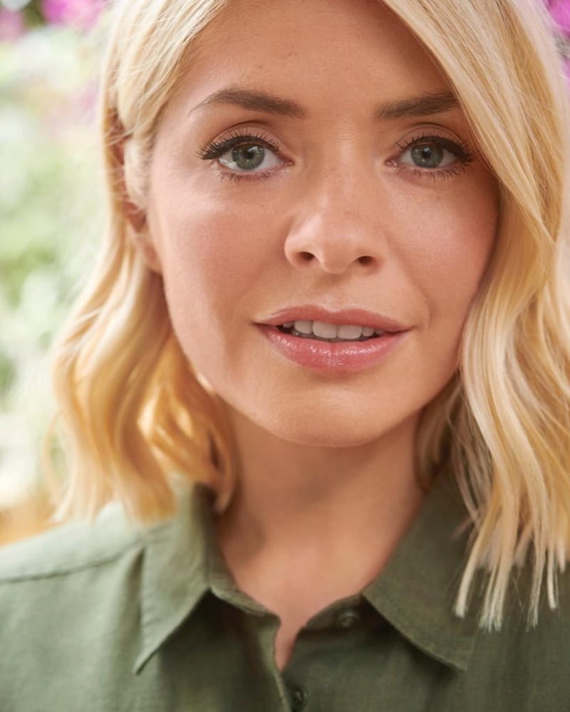 El banco de pajas de la colección milf
 #105522964