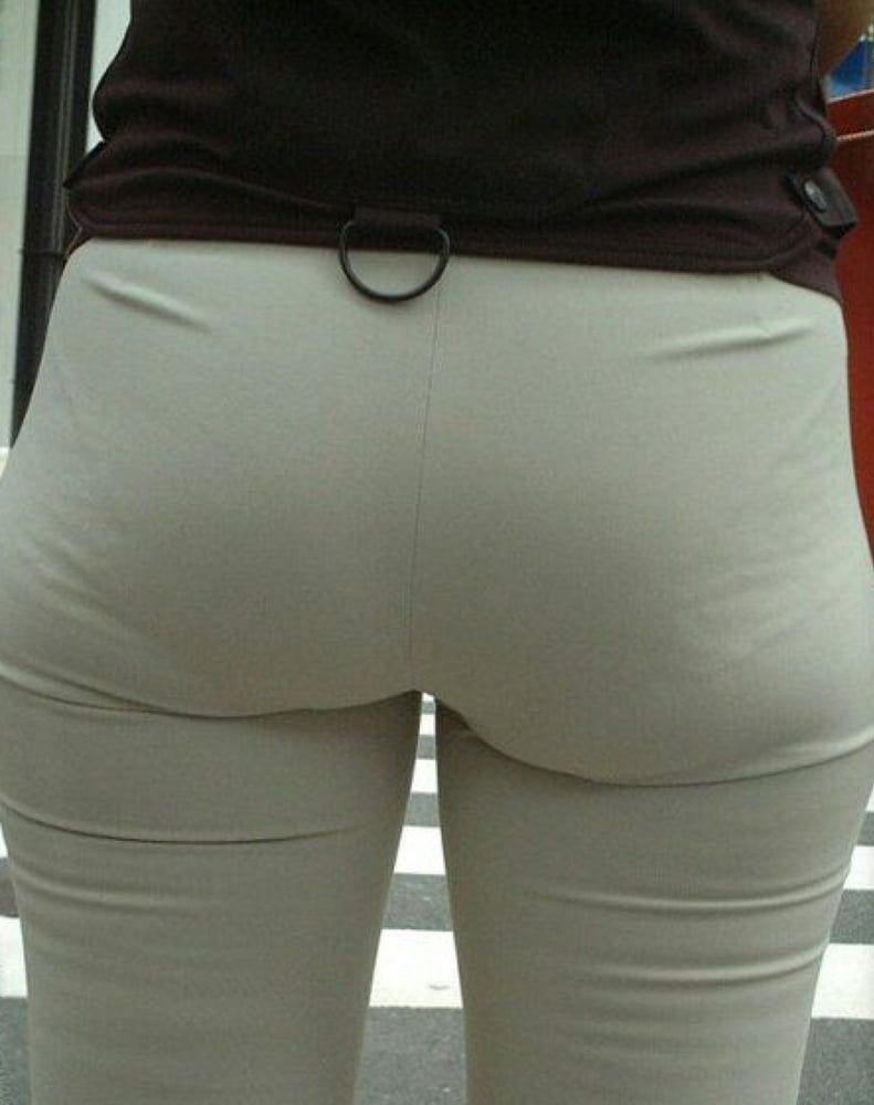 もっと素敵なタイトパンツ
 #99427004