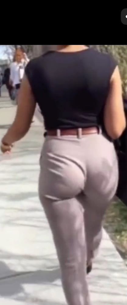 もっと素敵なタイトパンツ
 #99427139