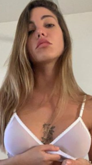 Pendeja divina con un orto para doblar fierros del 12..
 #106422235