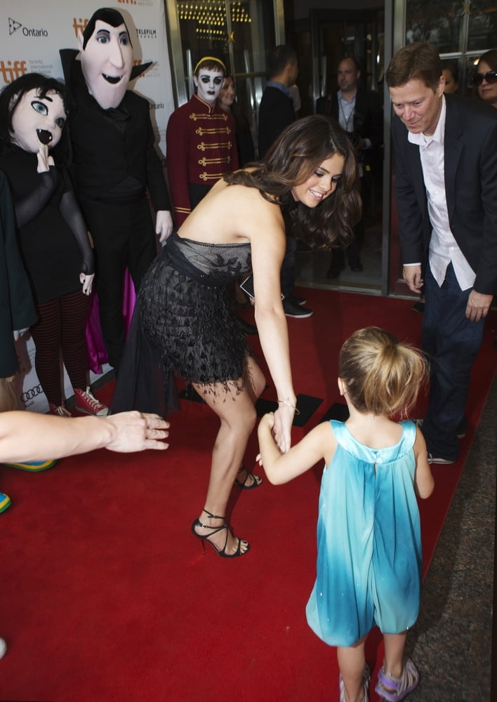 selena gomez feet #106057720