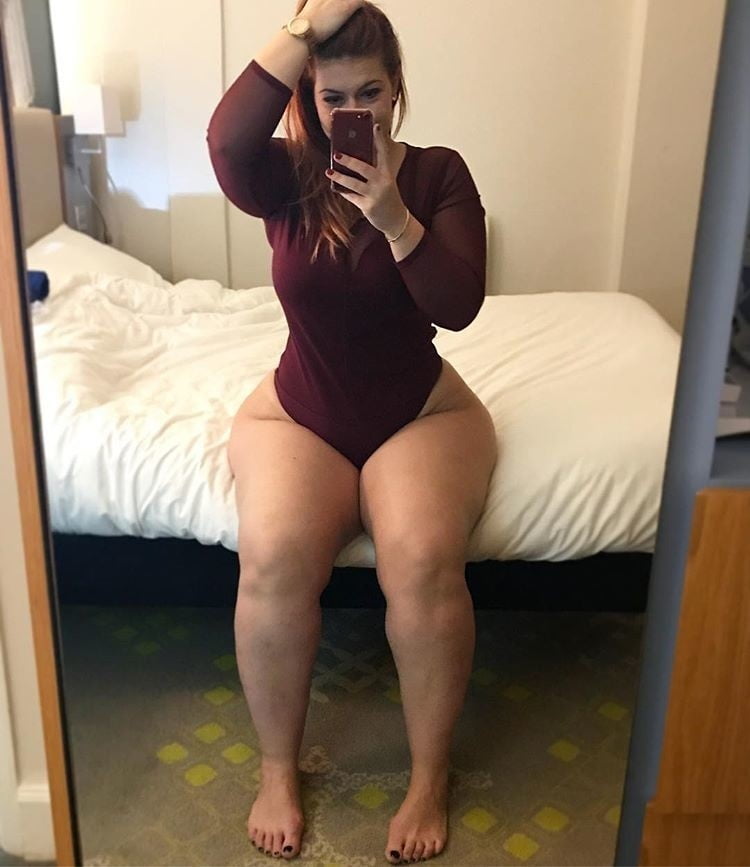 Thick Leona #99819148