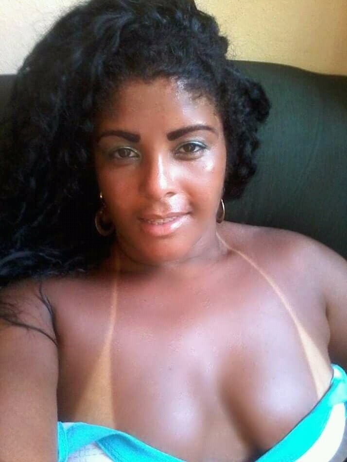 ebony delicias #97925859