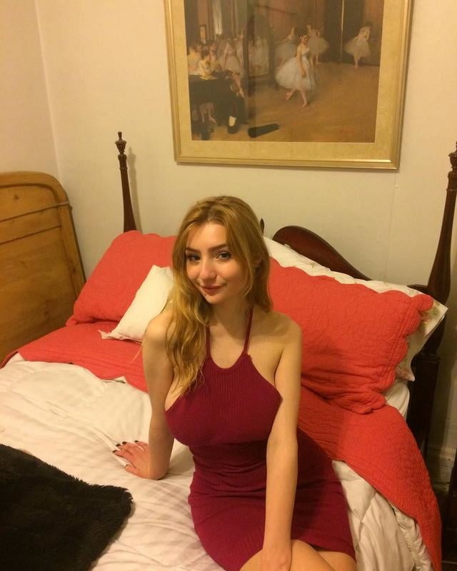 Anneleise Stenzel #92361919