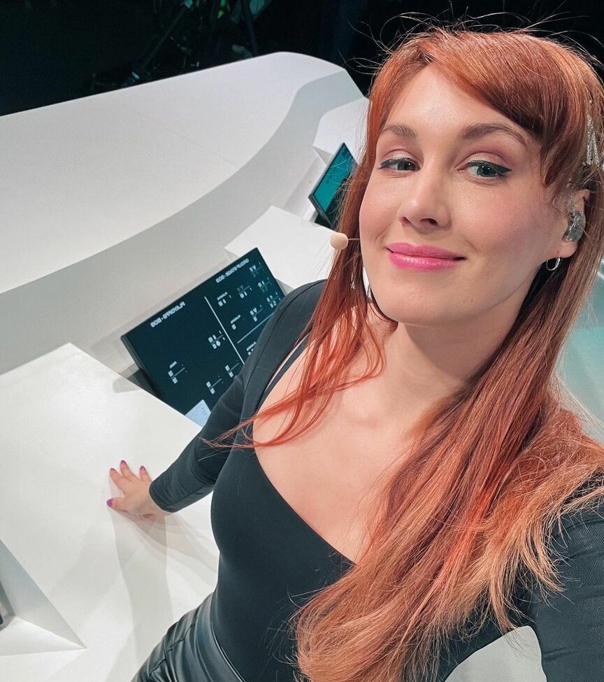 Sjokz nuda #109511679