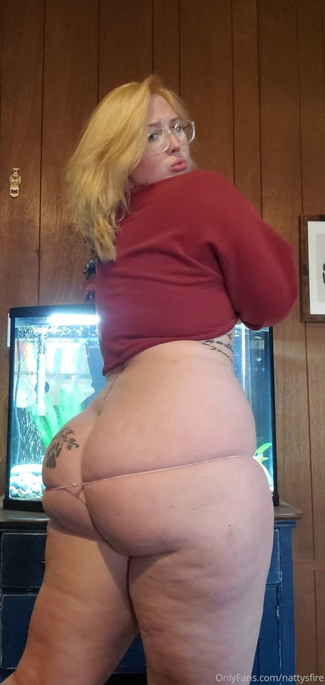 Big Curvy Tatted White Booty #93213345
