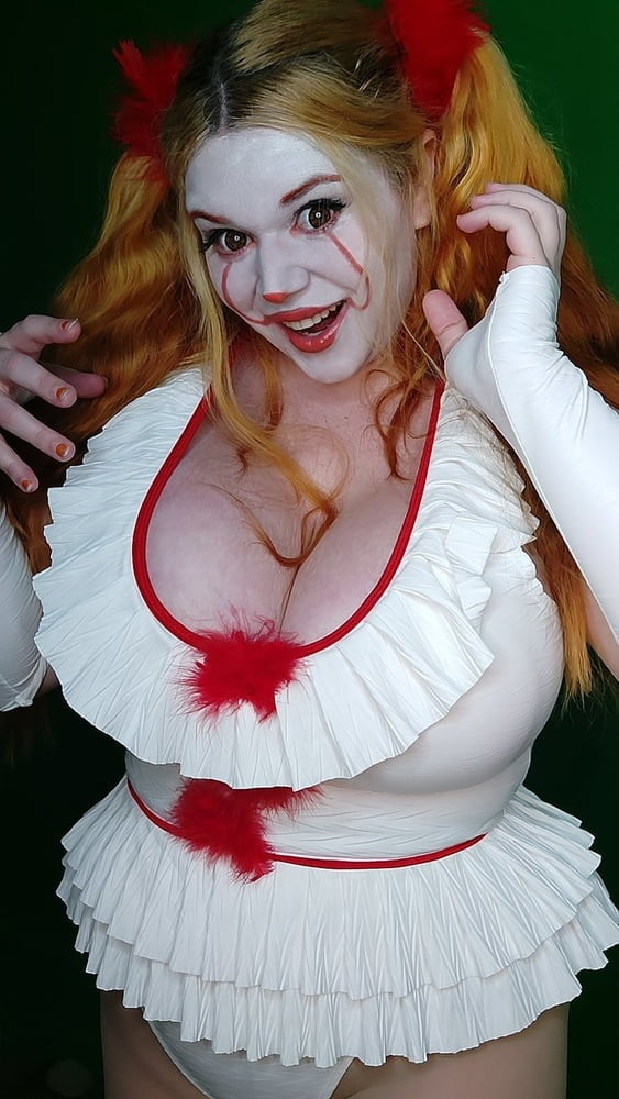 Sexy Massive Tits Cosplay Girl Penny Underbust #105696814